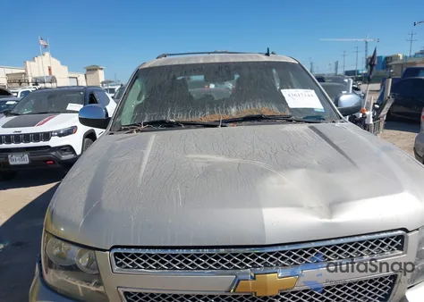 2013 Chevrolet Tahoe Lt from USA, damaged, VIN 1GNSCBE09DR154350